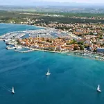 Apartman Lavanda Biograd Na Moru