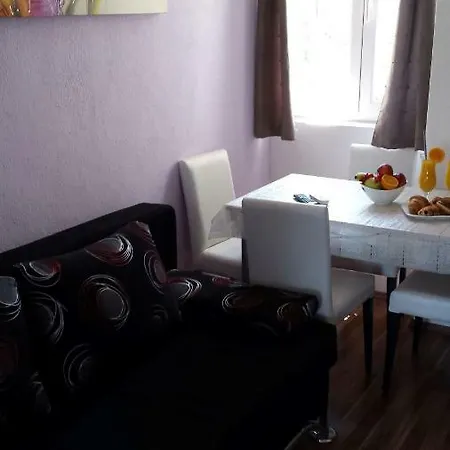 Lavanda Apartament *