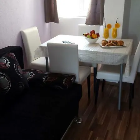 Lavanda Apartament *