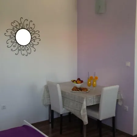 דירה Lavanda *